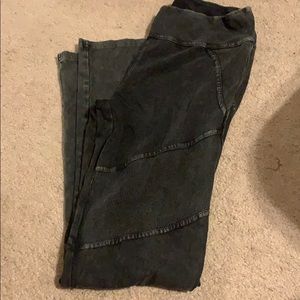 Black moto leggings